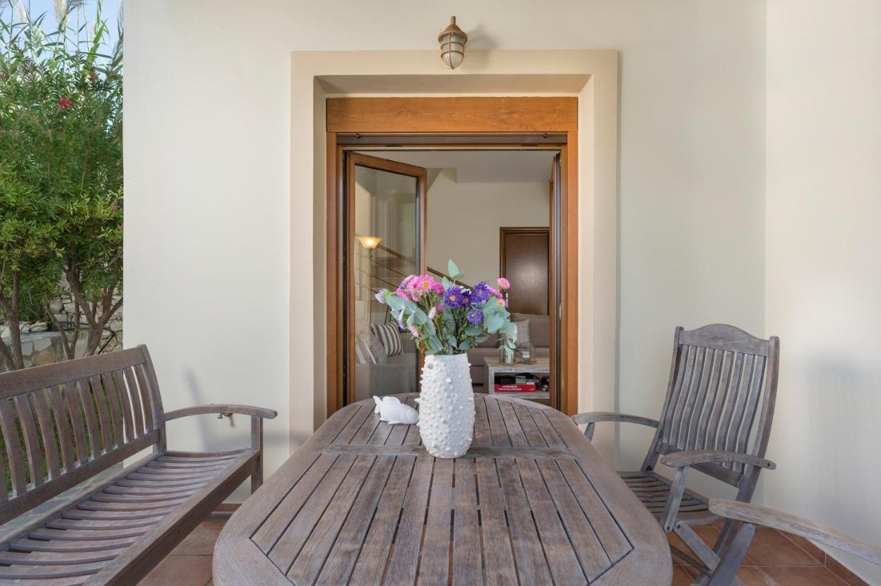Kávallos Bluefairy Villas מראה חיצוני תמונה